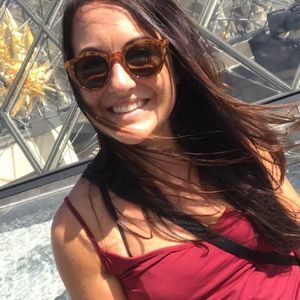 Meet your Posher, Caroline